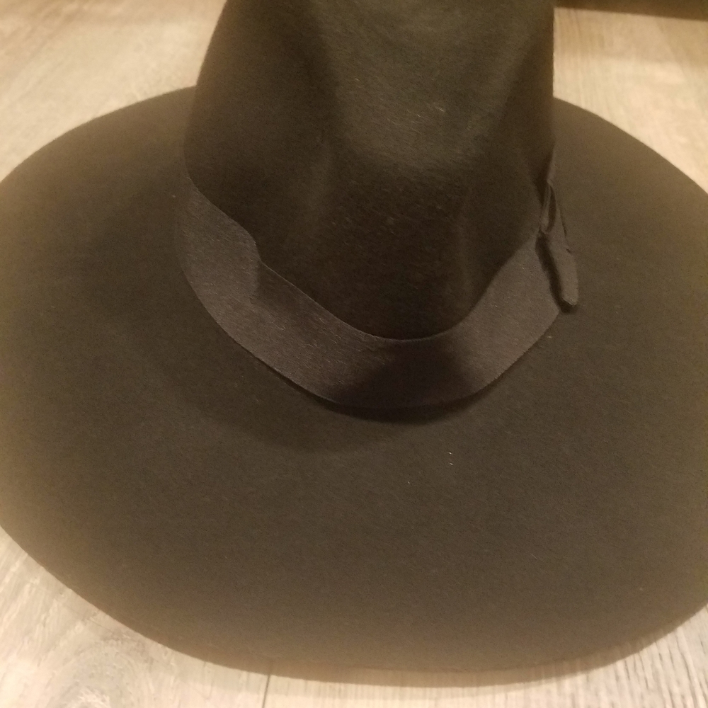 Black Brixton Floppy hat